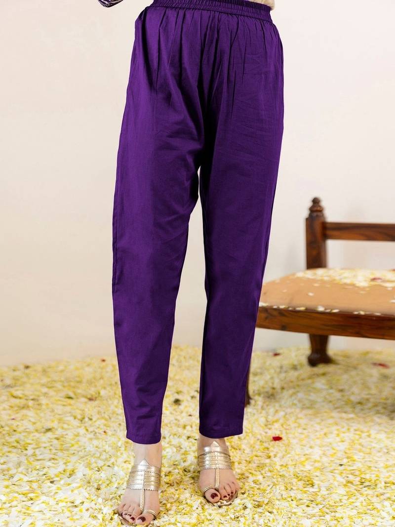 Women Printed Regular Kurta with Pyjamas & With Dupatta