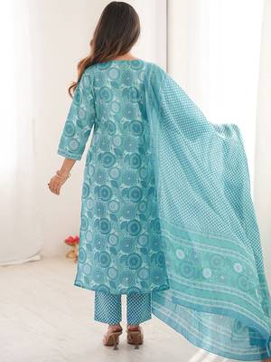 Women Ethnic Motifs Printed Regular Kurta with Trousers & With Dupatta 3