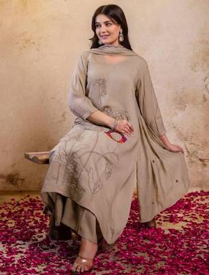 Women Ethnic Motifs Embroidered Regular Thread Work Kurta with Palazzos & With Dupatta 6