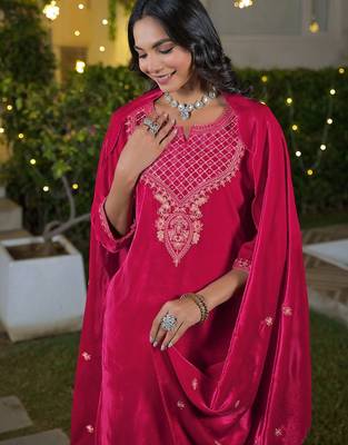 Women Ethnic Motifs Embroidered Regular Thread Work Velvet Kurta with Trousers & With Dupatta 2