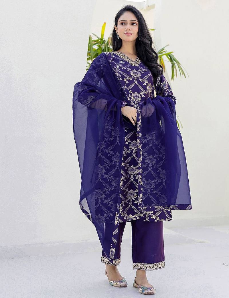 Women Floral Printed Kurta with Palazzos & Dupatta