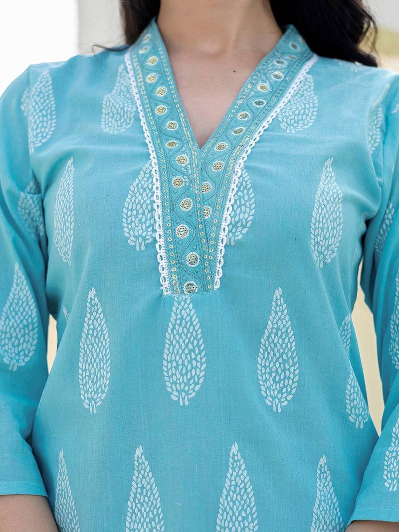 Women Ethnic Motifs Printed Kurta with Trousers & Dupatta