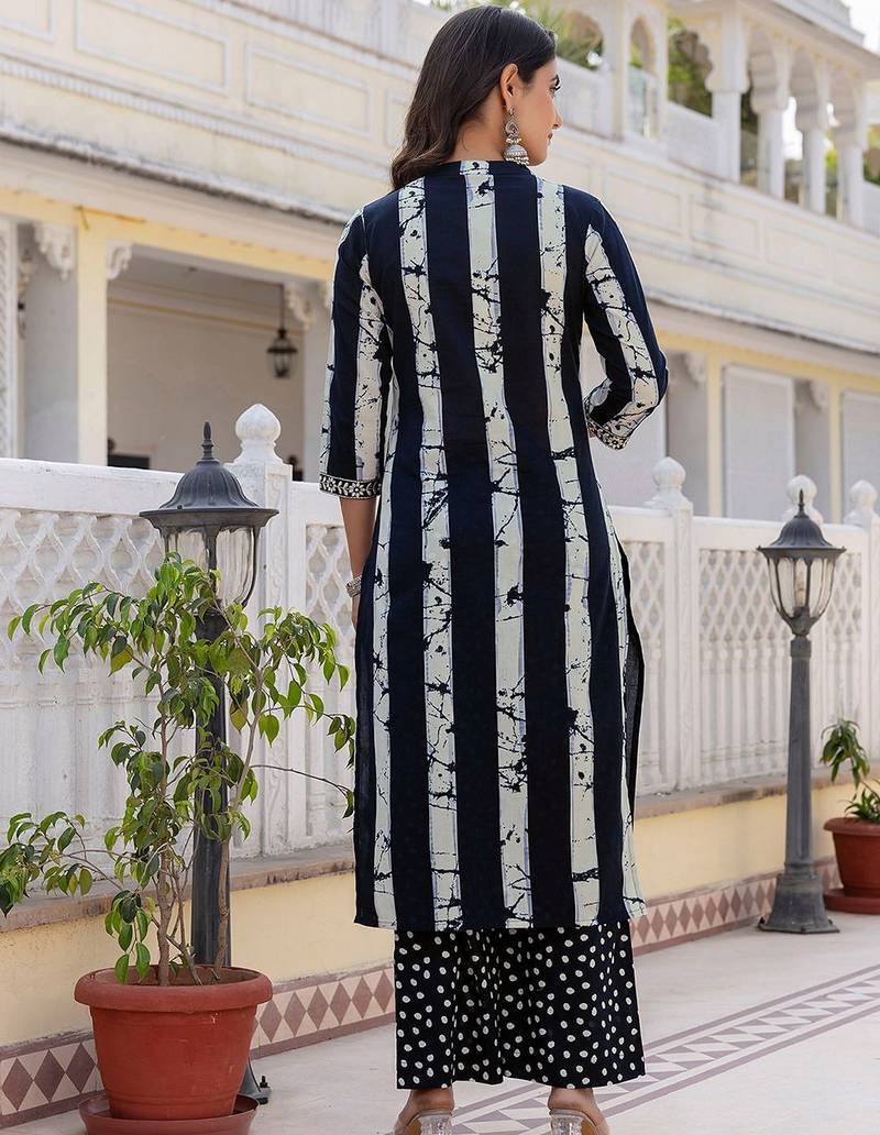 Women Floral Embroidered Kurta with Trousers & Dupatta