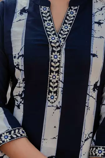 Women Floral Embroidered Kurta with Trousers & Dupatta