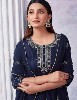 Yoke Design Embroidered Sequinned Straight Kurta With Trousers & Dupatta 2