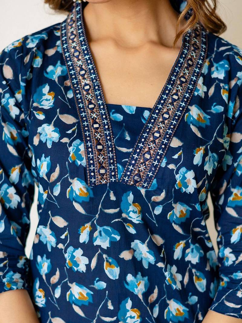 Women Floral Printed Kurta with Churidar & Dupatta