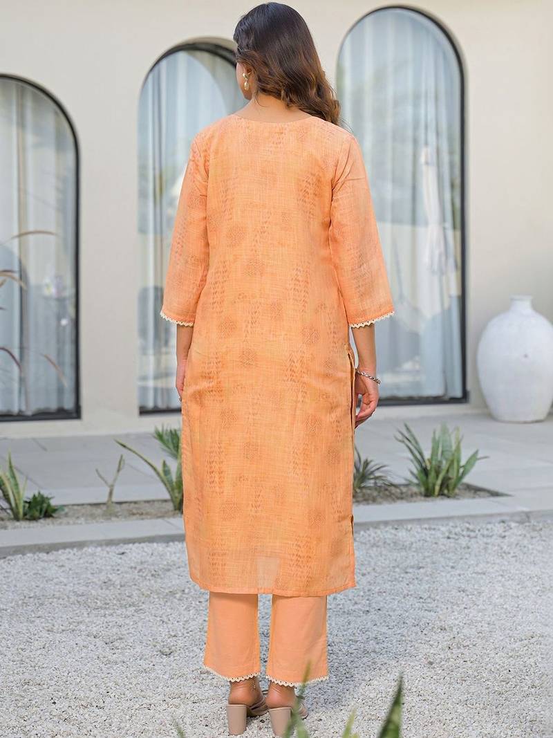 Women Floral Printed Regular Thread Work Linen Kurta with Trousers & With Dupatta