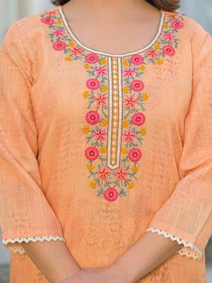 Women Floral Printed Regular Thread Work Linen Kurta with Trousers & With Dupatta 7