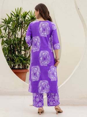 Women Printed Regular Thread Work Kurta with Trousers & Dupatta 5