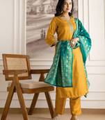 Women Ethnic Motifs Printed Regular Sequinned Kurta with Trousers & With Dupatta