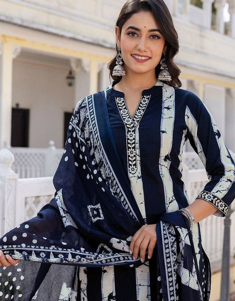 Women Striped Kurta with Trousers & Dupatta