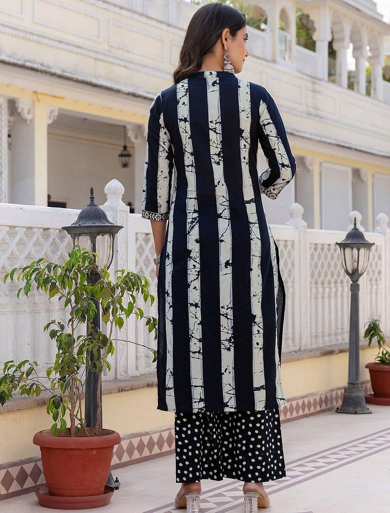 Women Striped Kurta with Trousers & Dupatta
