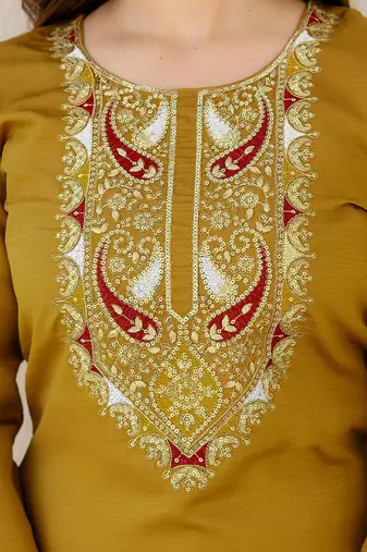 Floral Yoke Design Sequinned Kurta With Trousers & Dupatta