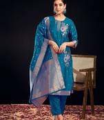 Floral Printed Round Neck Straight Kurta With Trousers & Dupatta