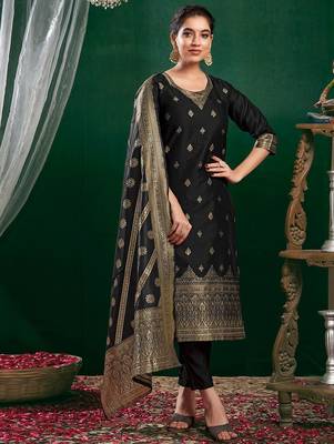 Women Dyed Regular Kurta with Trousers & With Dupatta 1