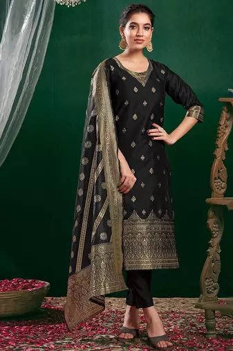 Women Dyed Regular Kurta with Trousers & With Dupatta