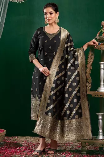 Women Dyed Regular Kurta with Trousers & With Dupatta