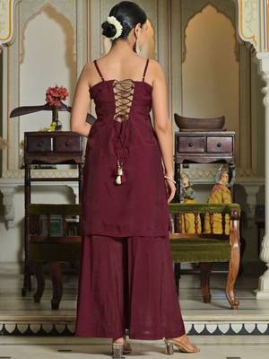 Women Embroidered Regular Thread Work Kurta with Sharara & With Dupatta 3