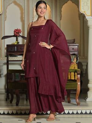 Women Embroidered Regular Thread Work Kurta with Sharara & With Dupatta 5