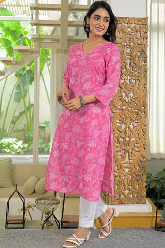 Women Floral Printed Kurta