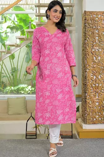 Women Floral Printed Kurta
