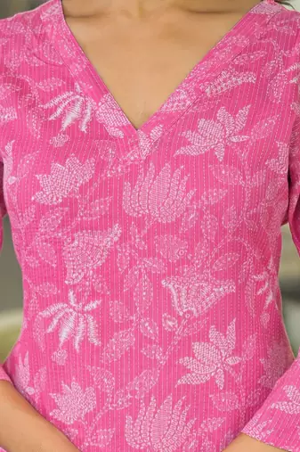 Women Floral Printed Kurta
