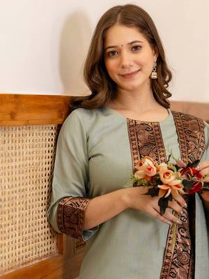 Women Woven Design Regular Kurta with Trousers & Dupatta 2