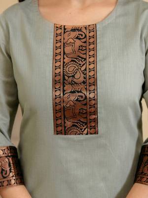 Women Woven Design Regular Kurta with Trousers & Dupatta 3