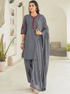 Ethnic Motifs Embroidered Regular Thread Work Kurta with Patiala & With Dupatta 2