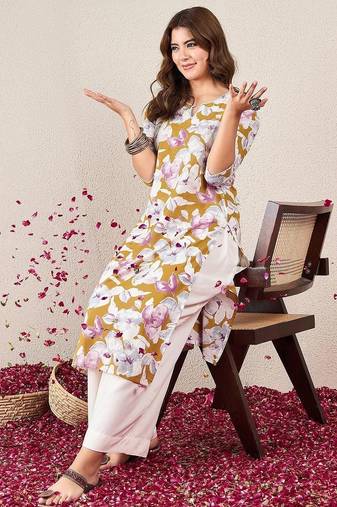 Floral Printed V-Neck Cotton Straight Kurta
