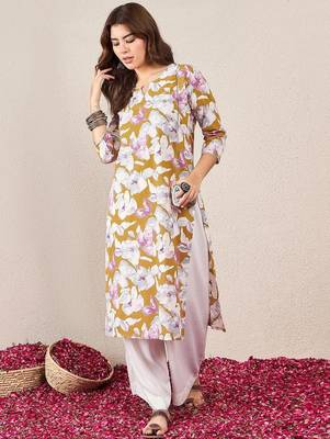Floral Printed V-Neck Cotton Straight Kurta 4