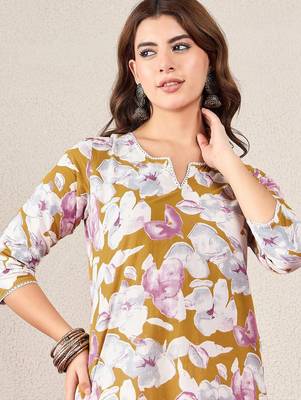 Floral Printed V-Neck Cotton Straight Kurta 6