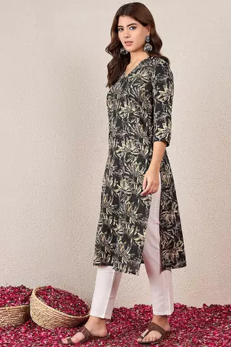 Floral Printed V-Neck Cotton Straight Kurtas