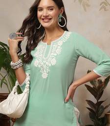 Women Solid Daily Cotton Straight Kurta