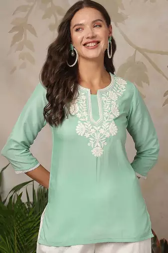 Women Solid Daily Cotton Straight Kurta