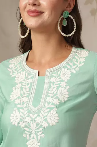 Women Solid Daily Cotton Straight Kurta