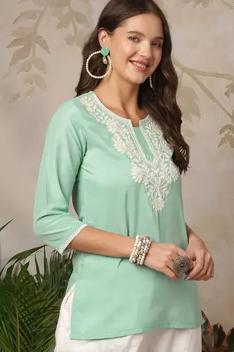Women Solid Daily Cotton Straight Kurta