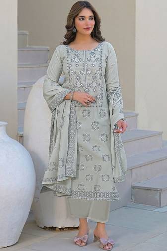 Women Ethnic Motifs Embroidered Regular Thread Work Kurta with Trousers & With Dupatta