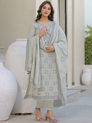 Women Ethnic Motifs Embroidered Regular Thread Work Kurta with Trousers & With Dupatta 7