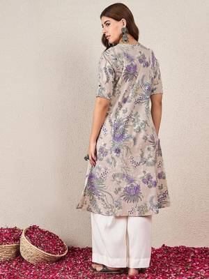 Women Floral Printed Floral Kurta 2