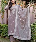 Women Regular Kurta with Pyjamas & With Dupatta