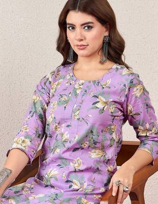 Women Floral Printed Daily Cotton Straight Kurta 3