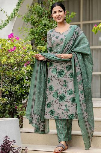 Women Floral Printed Kurta with Trousers & Dupatta