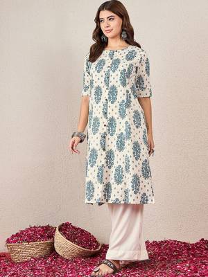 Floral Printed Round Neck Cotton Straight Kurtas 4