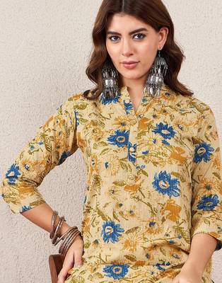 Floral Printed Mandarin Collar Cotton Straight Kurtas 6