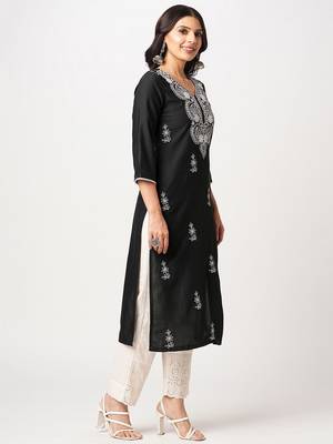 Women Ethnic Motifs Embroidered Festive Cotton Straight Kurta 4