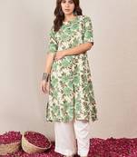 Women Floral Printed Daily Cotton Straight Kurta