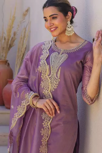 Women Ethnic Motifs Embroidered Kurta with Trousers & Dupatta