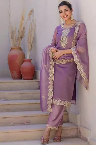 Women Ethnic Motifs Embroidered Kurta with Trousers & Dupatta