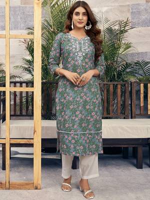 Women Floral Printed Festive Cotton Straight Kurta 7